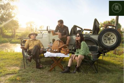 Where can I buy premium safari clothing in India?
