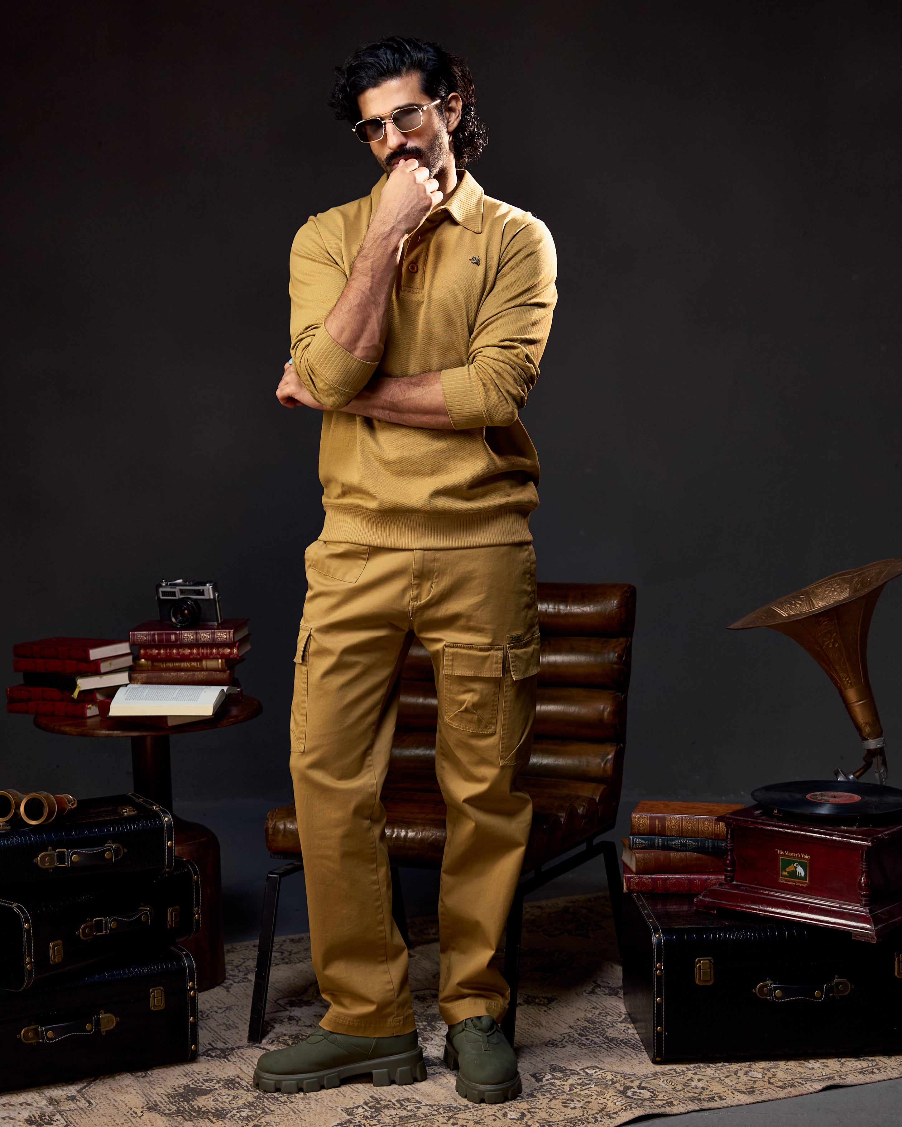 The Explorer Chino - Men's Cargo in Jungle Khaki