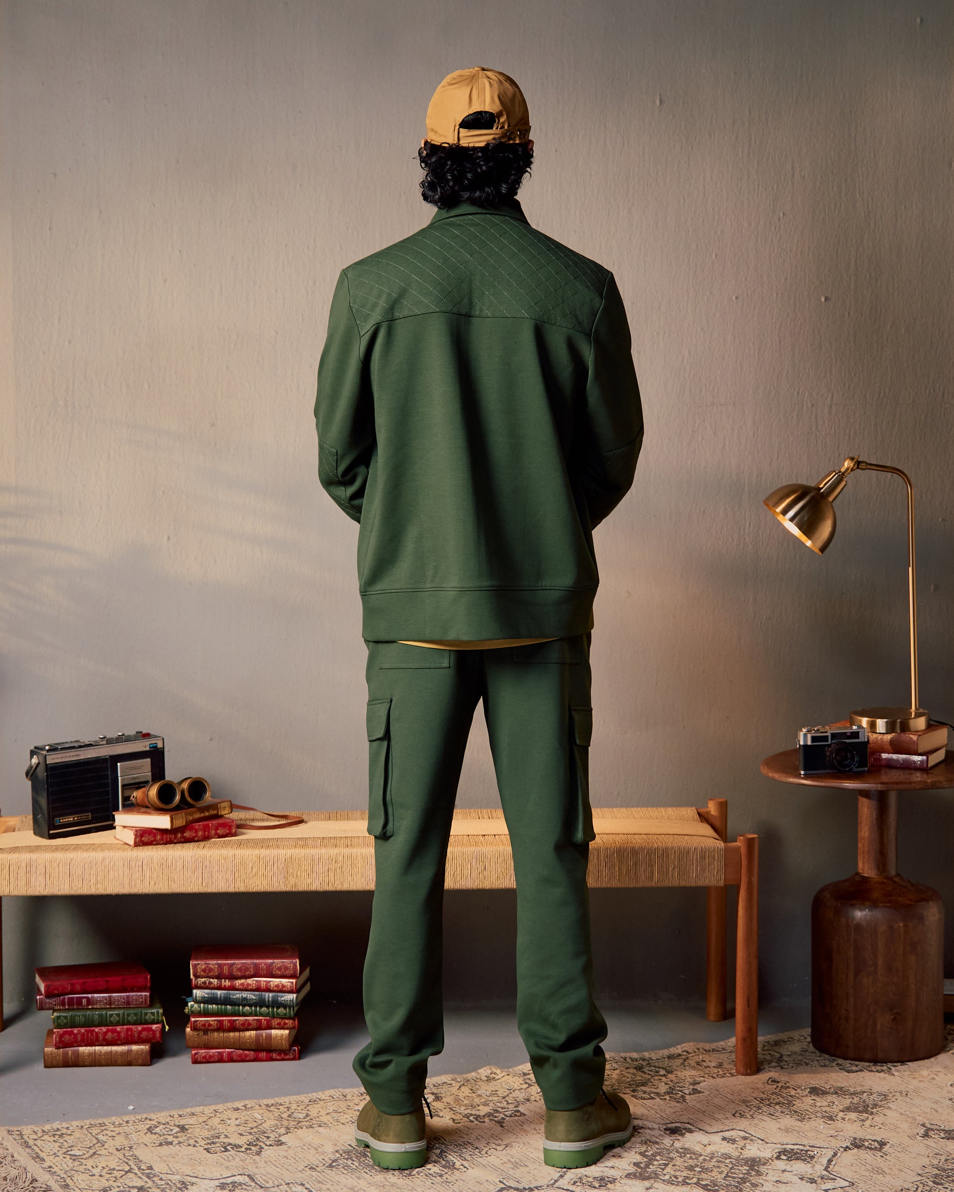 Forest Trail Utility - Men's Cargo Pants in Kombu Green