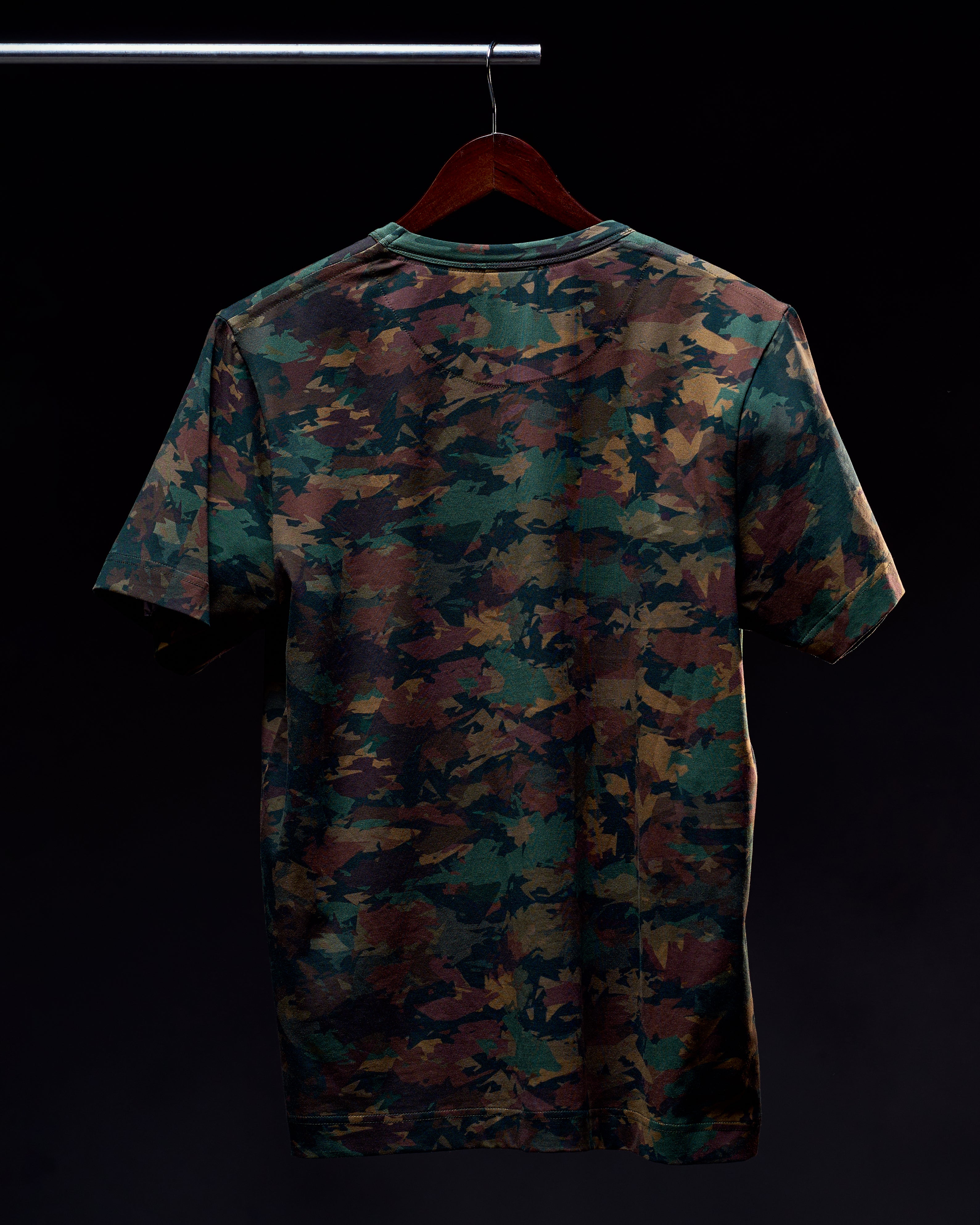 Hidden Tiger - Men's Safari Tee in Camo