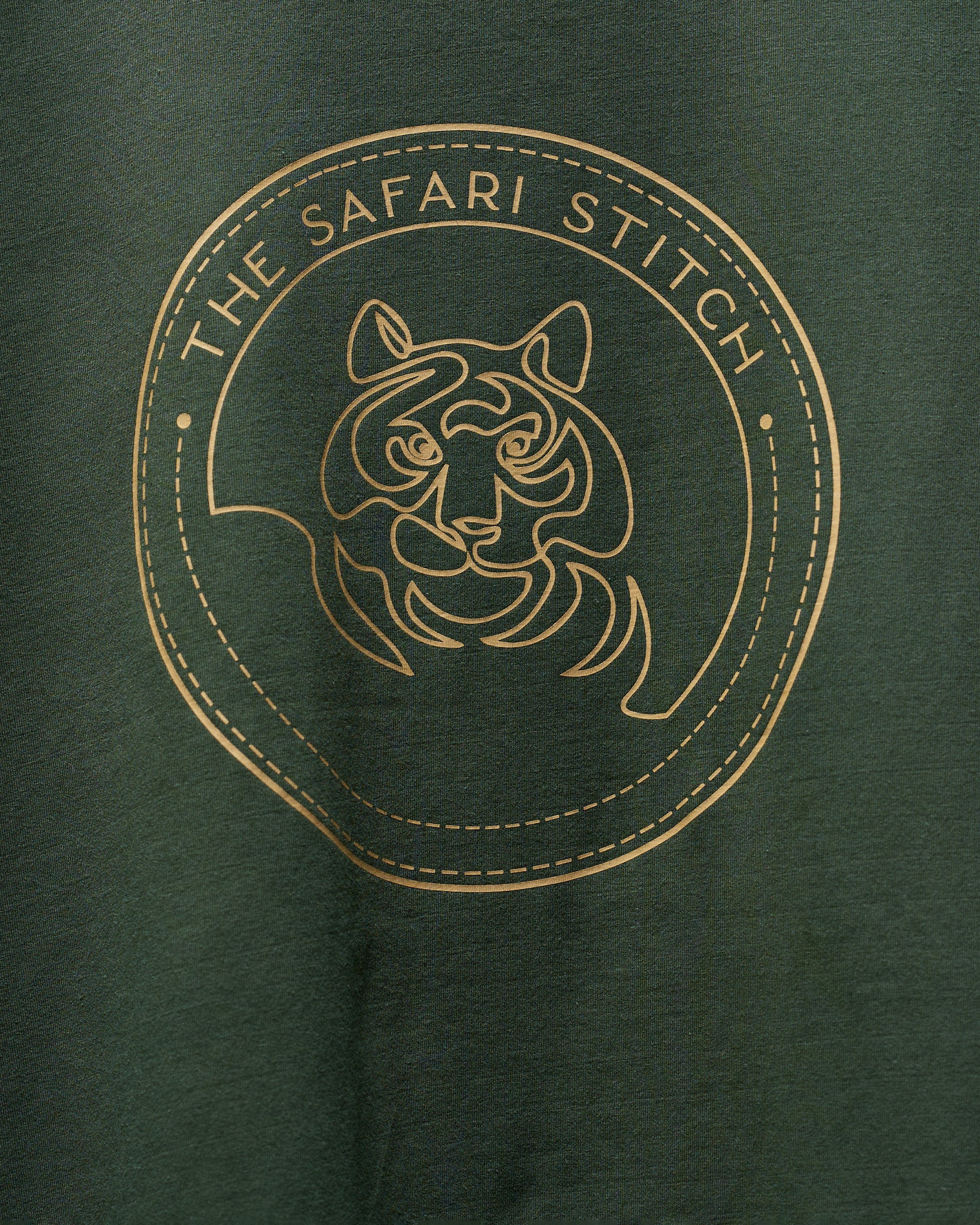 Gazing Tiger - Men's Safari Tee in Kombu Green