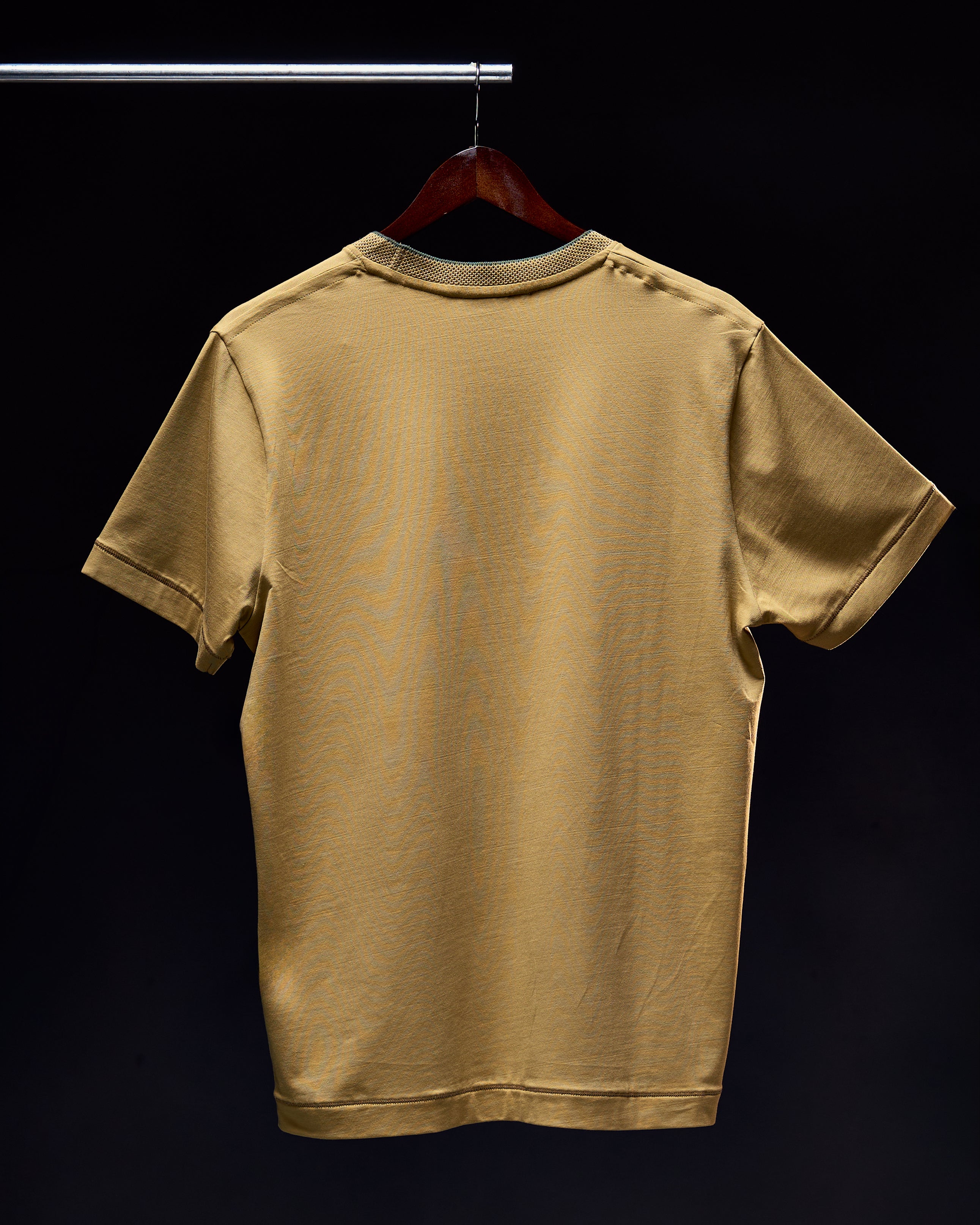 Gazing Tiger - Men's Safari Tee in Jungle Khaki