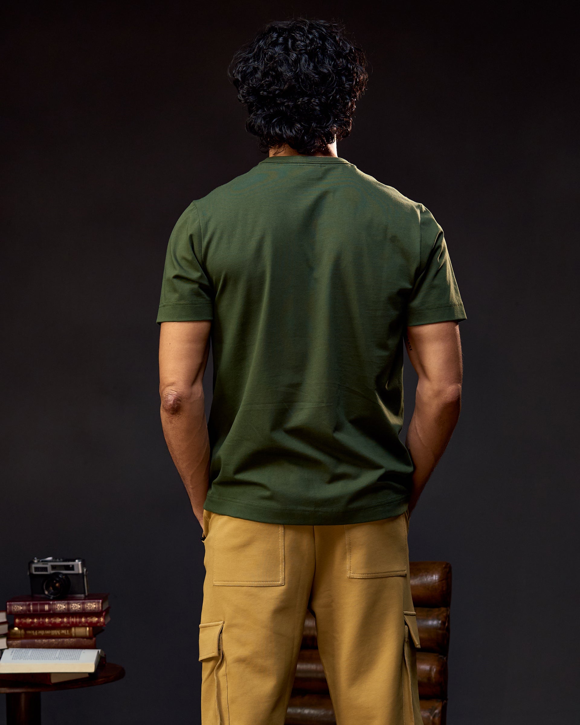 Tiger Crest - Men's Safari Tee in Kombu Green