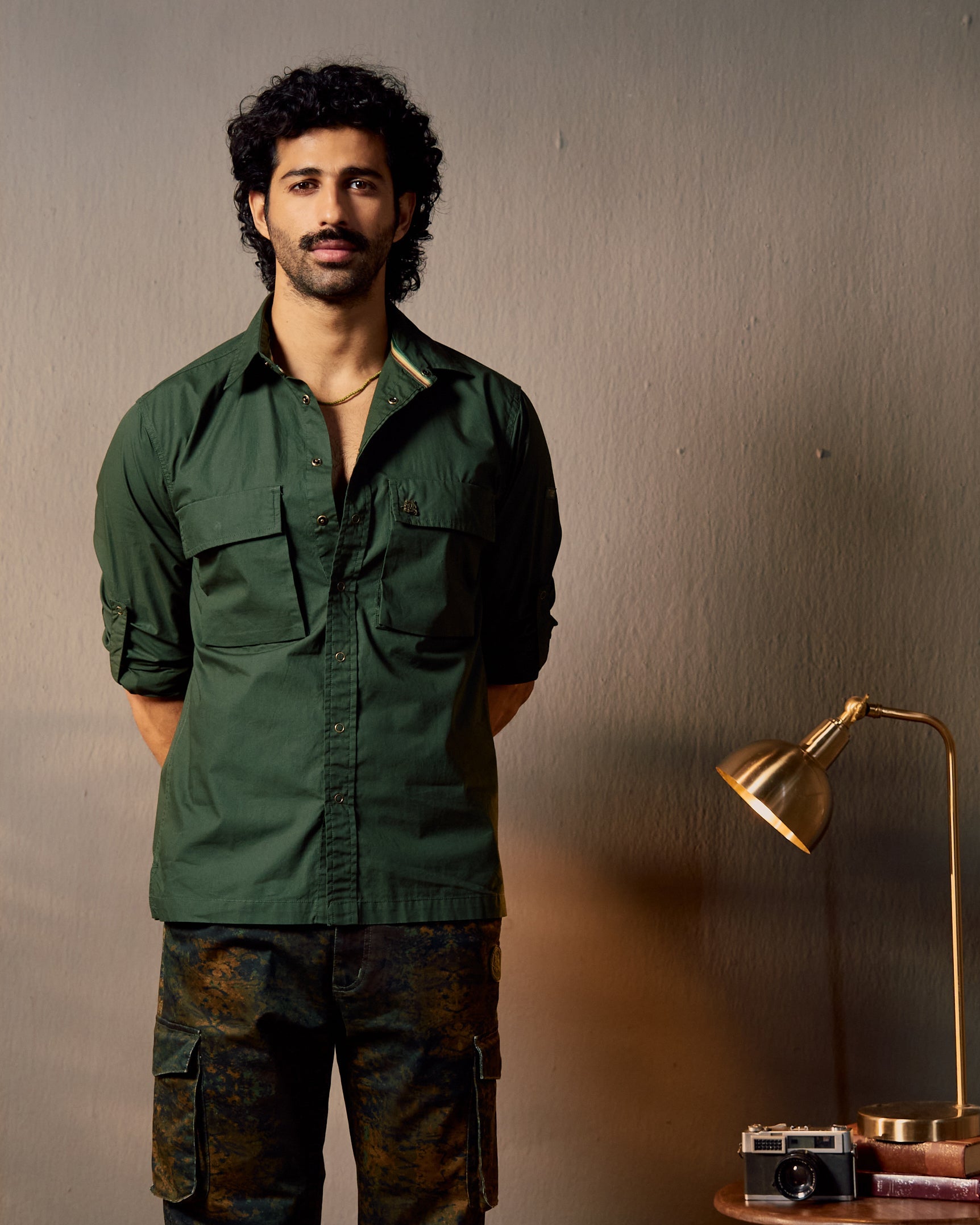 Panthera Air Vent - Men's Safari Shirt in Kombu Green