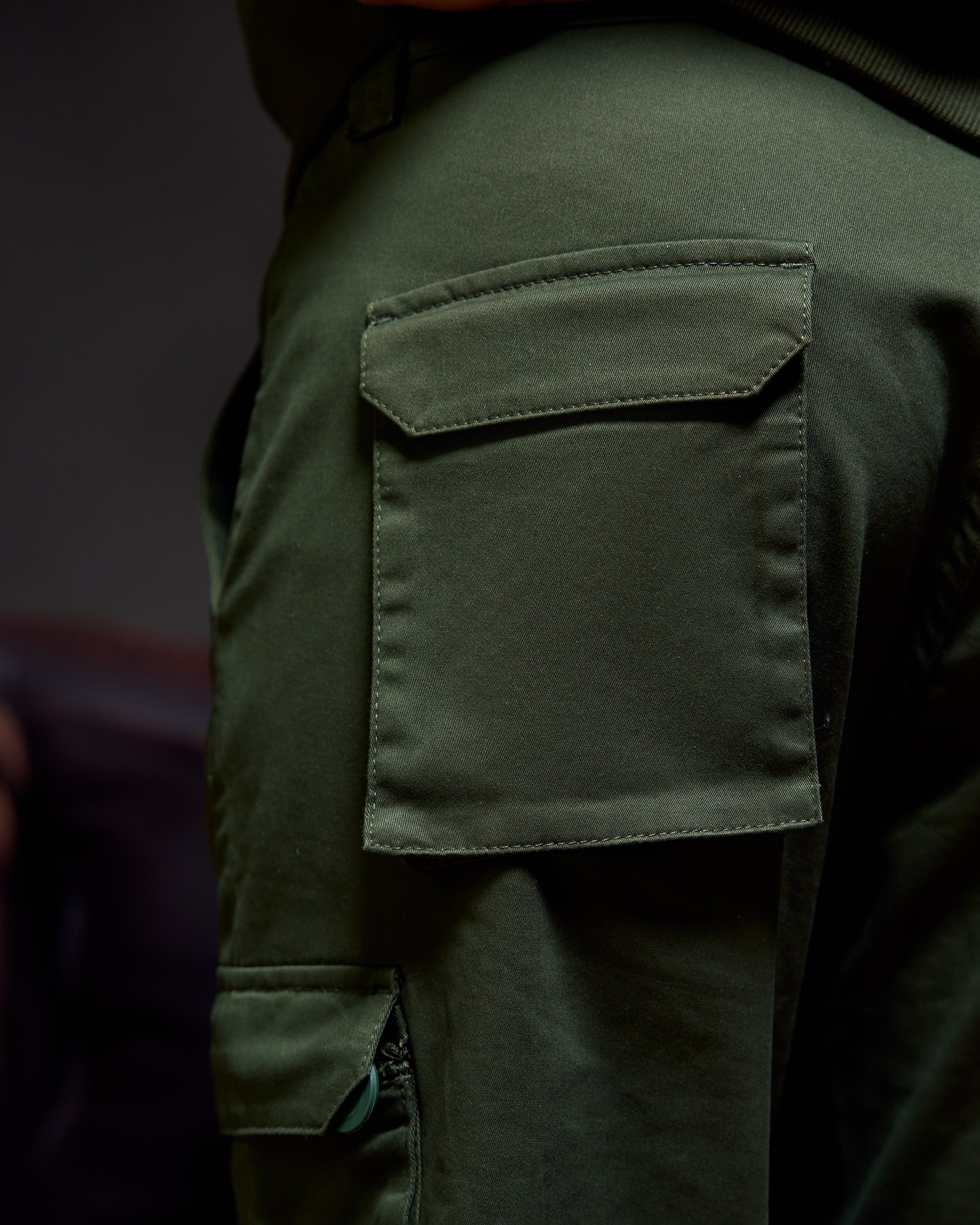 The Explorer Utility - Women's Cargo Pants in Kombu Green