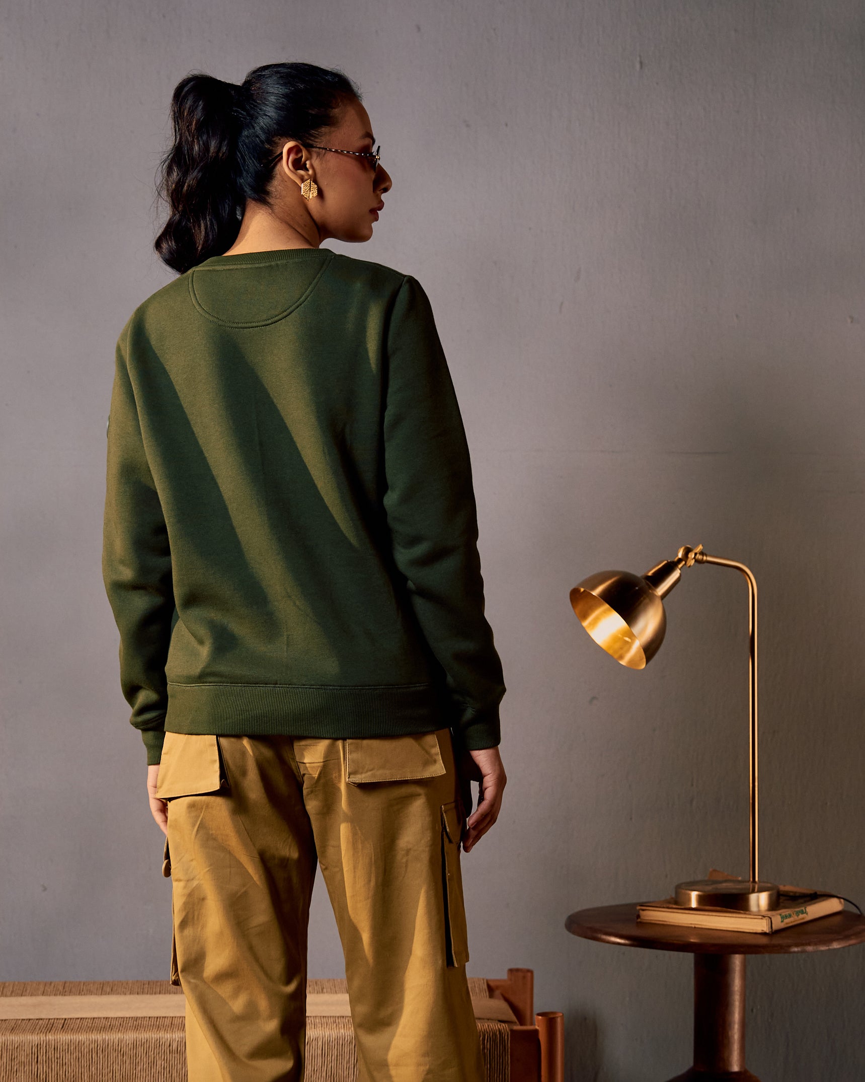 Canopy Crest - Women's Sweatshirt in Kombu Green