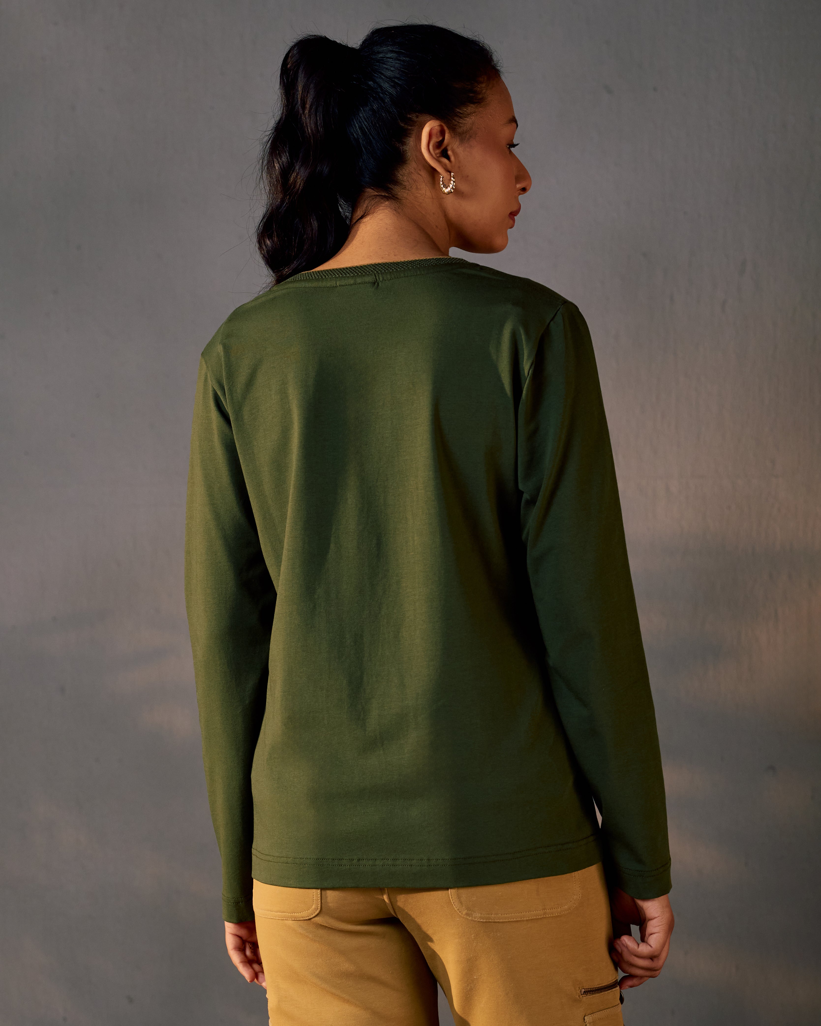 Gazing Tiger - Full Sleeves Women's Safari Tee in Kombu Green