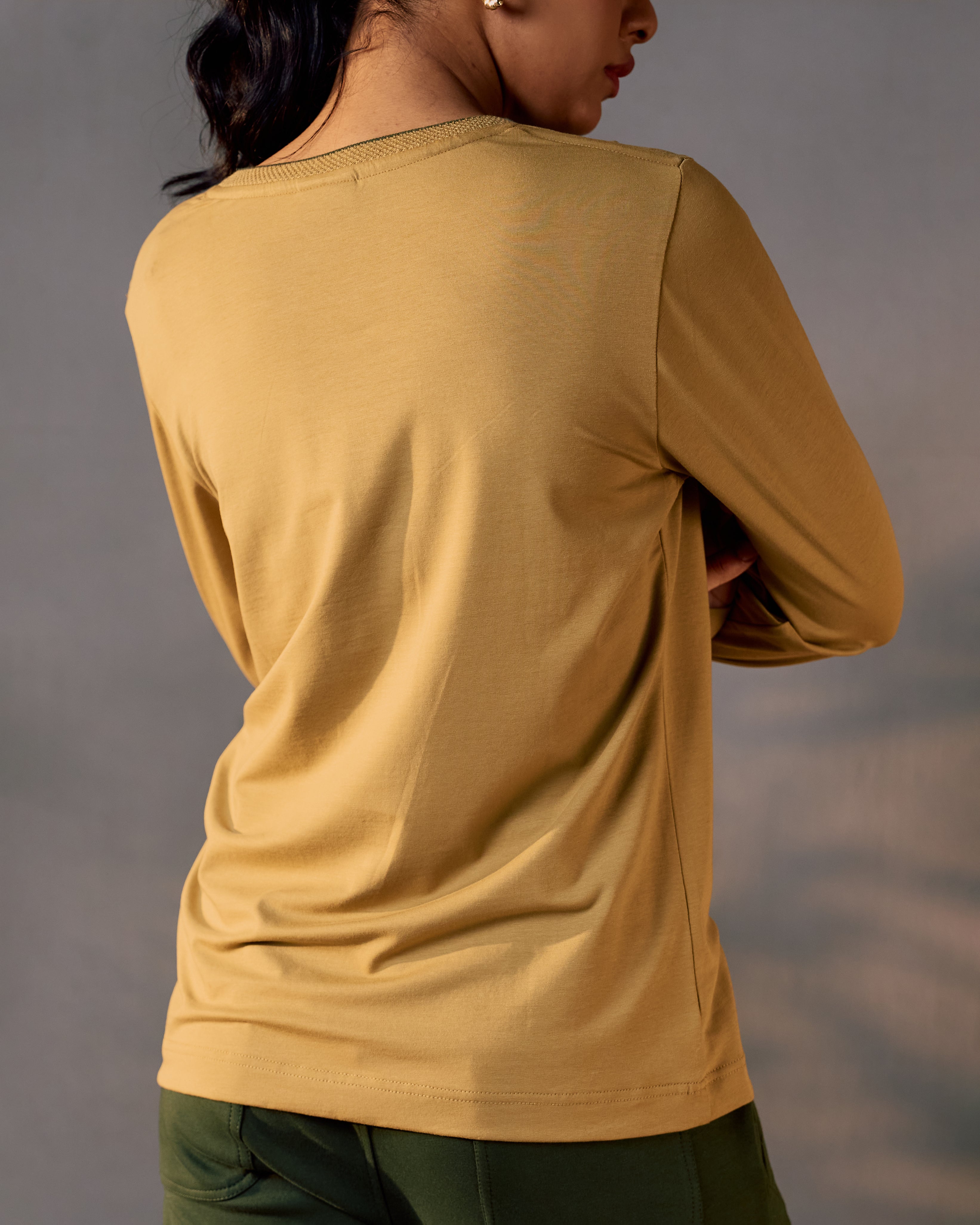 Gazing Tiger - Full Sleeves Women's Safari Tee in Jungle Khaki