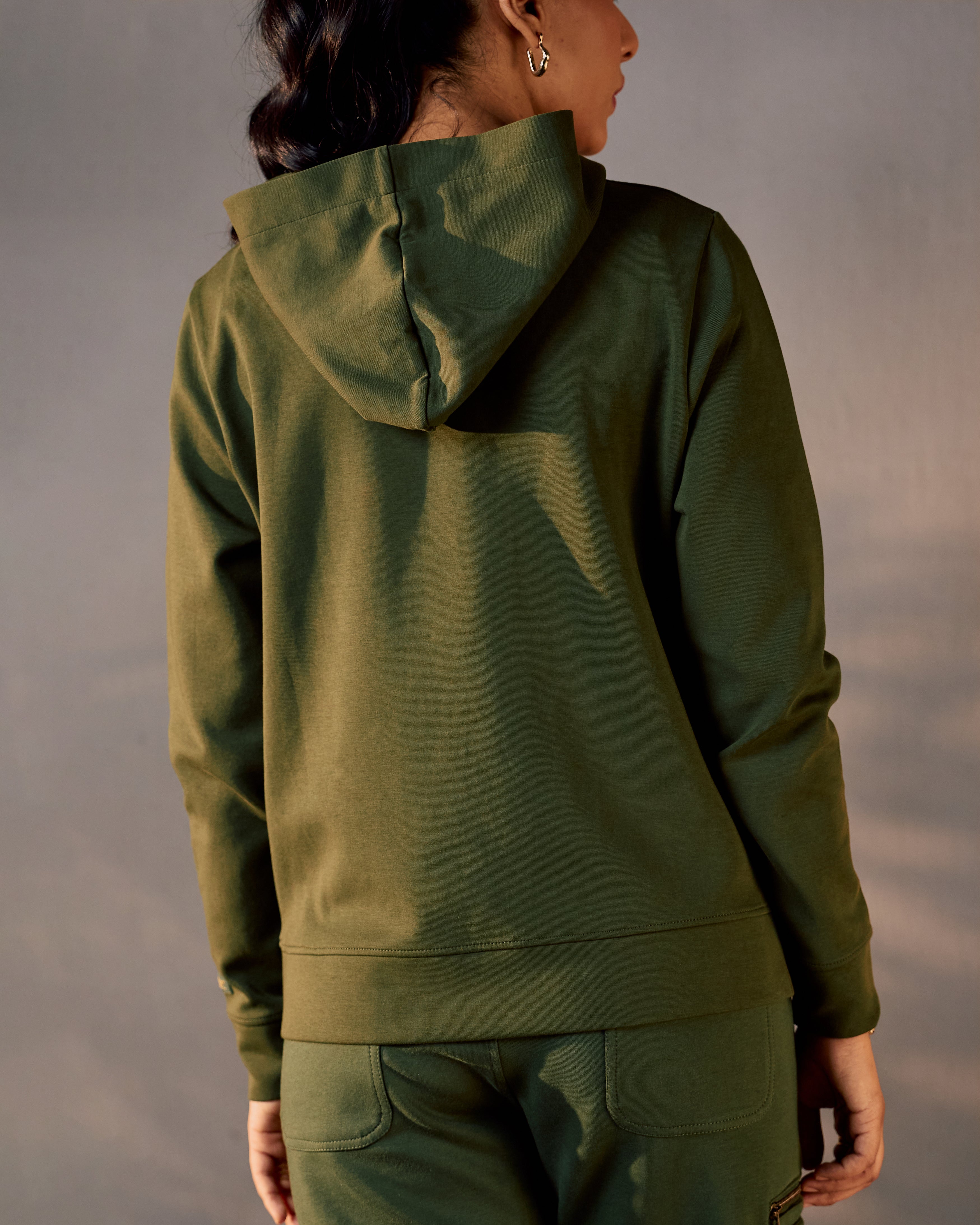 Canopy Embossed - Women's Hoodie in Kombu Green