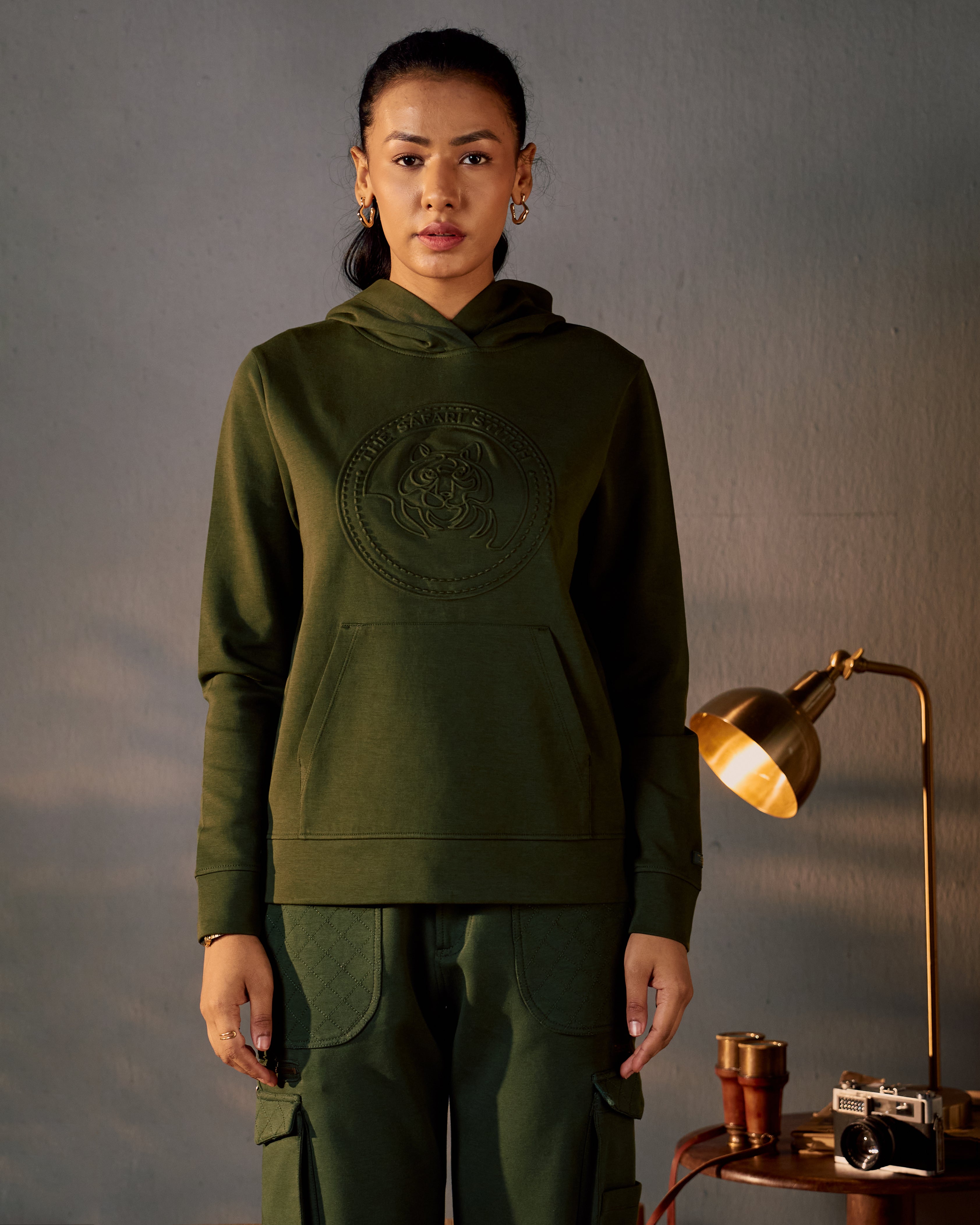 Canopy Embossed - Women's Hoodie in Kombu Green