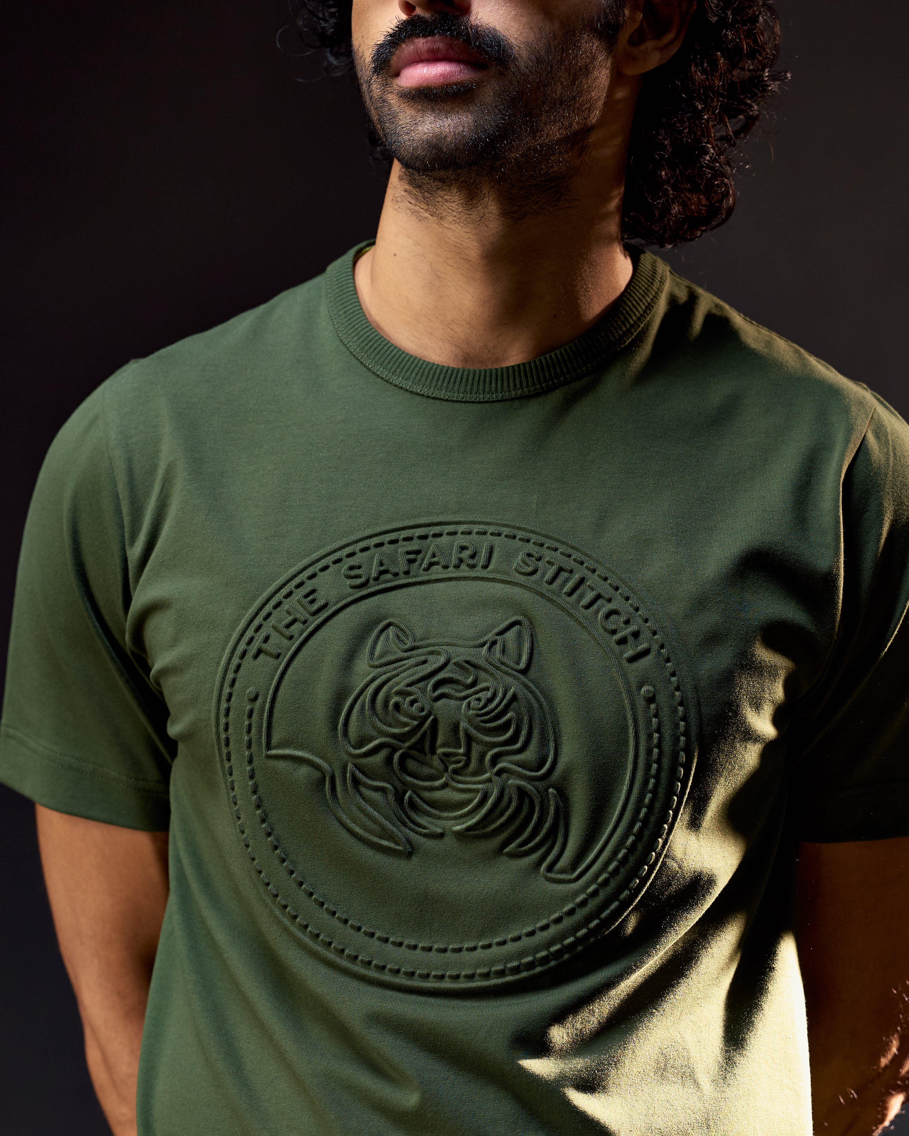Embossed Tiger  - Men's Safari Tee in Kombu Green