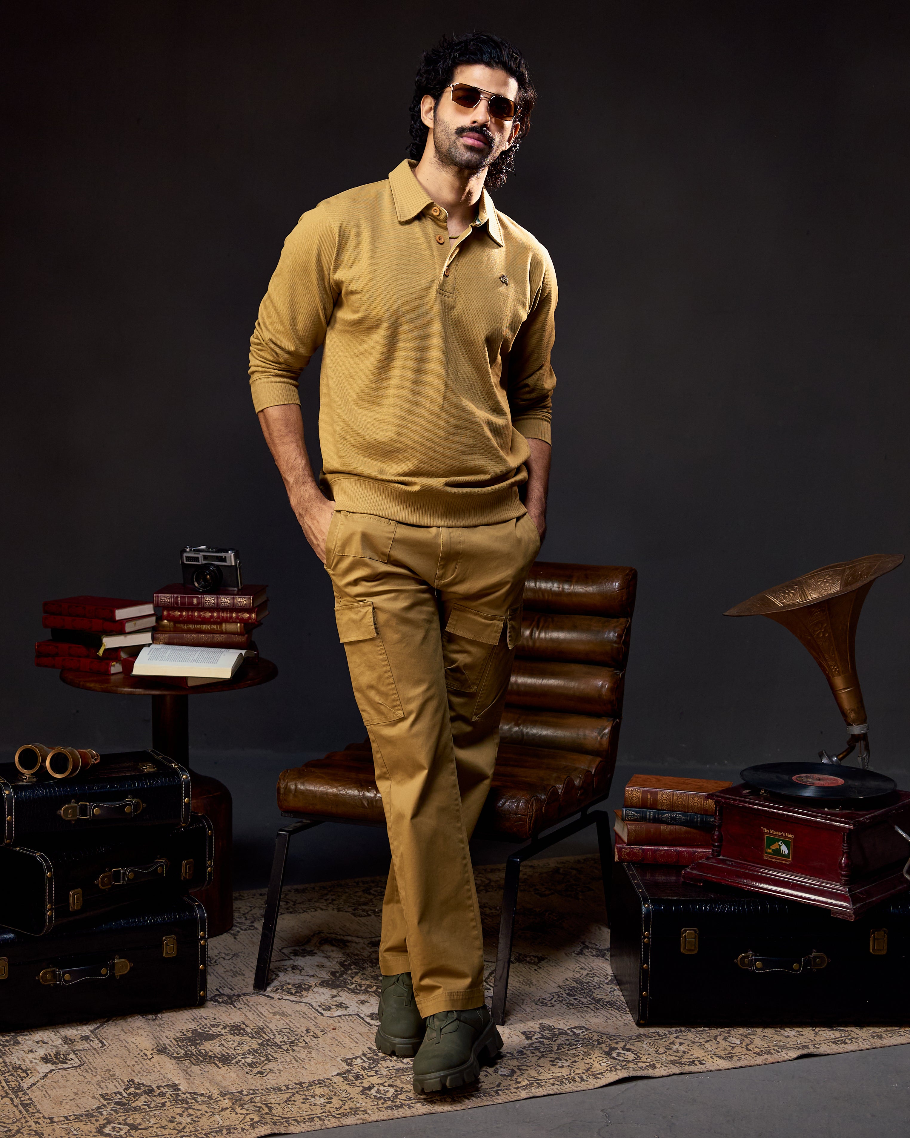 The Explorer Chino - Men's Cargo in Jungle Khaki