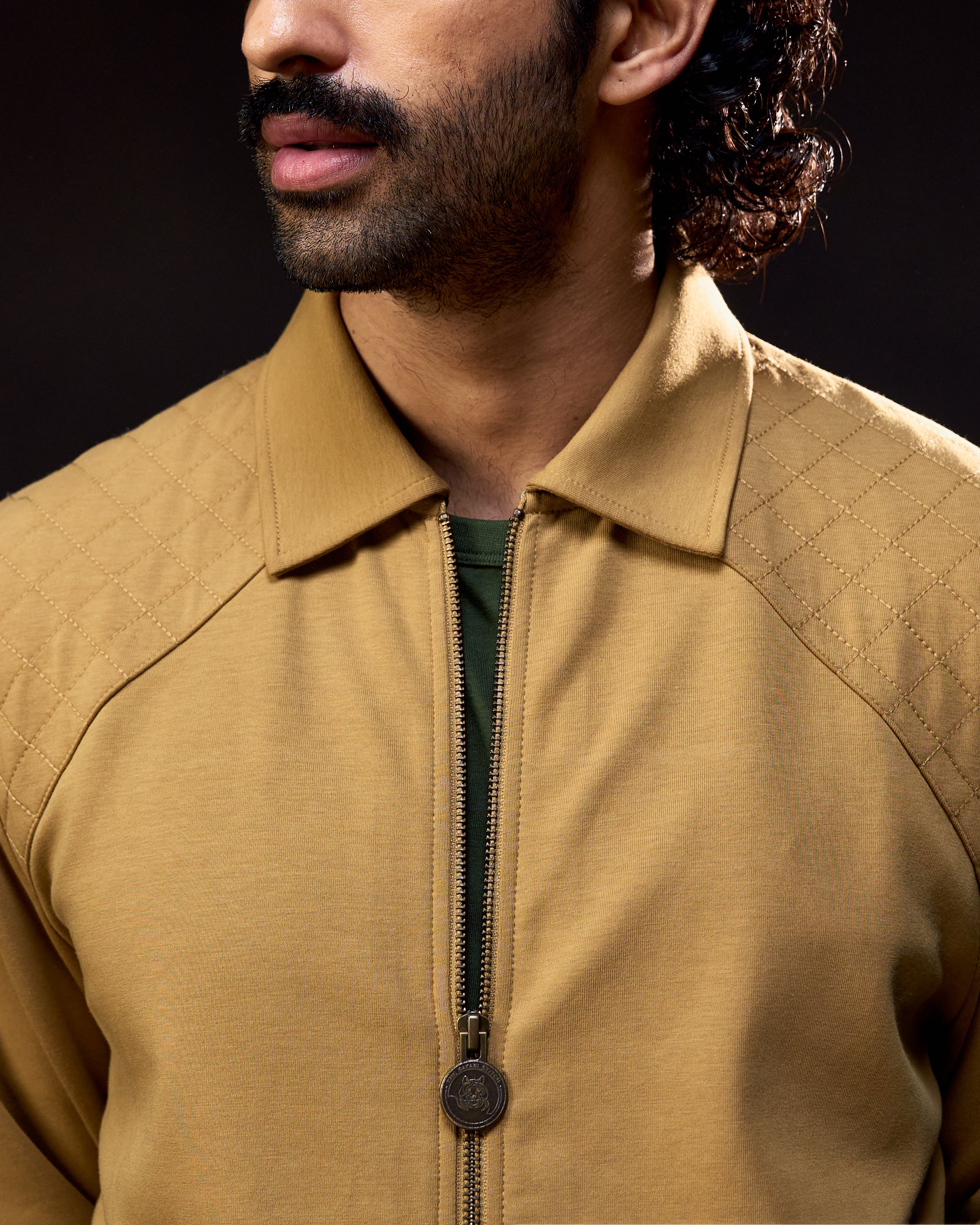 Forest Trail Quilted - Men's Zipper in Jungle Khaki