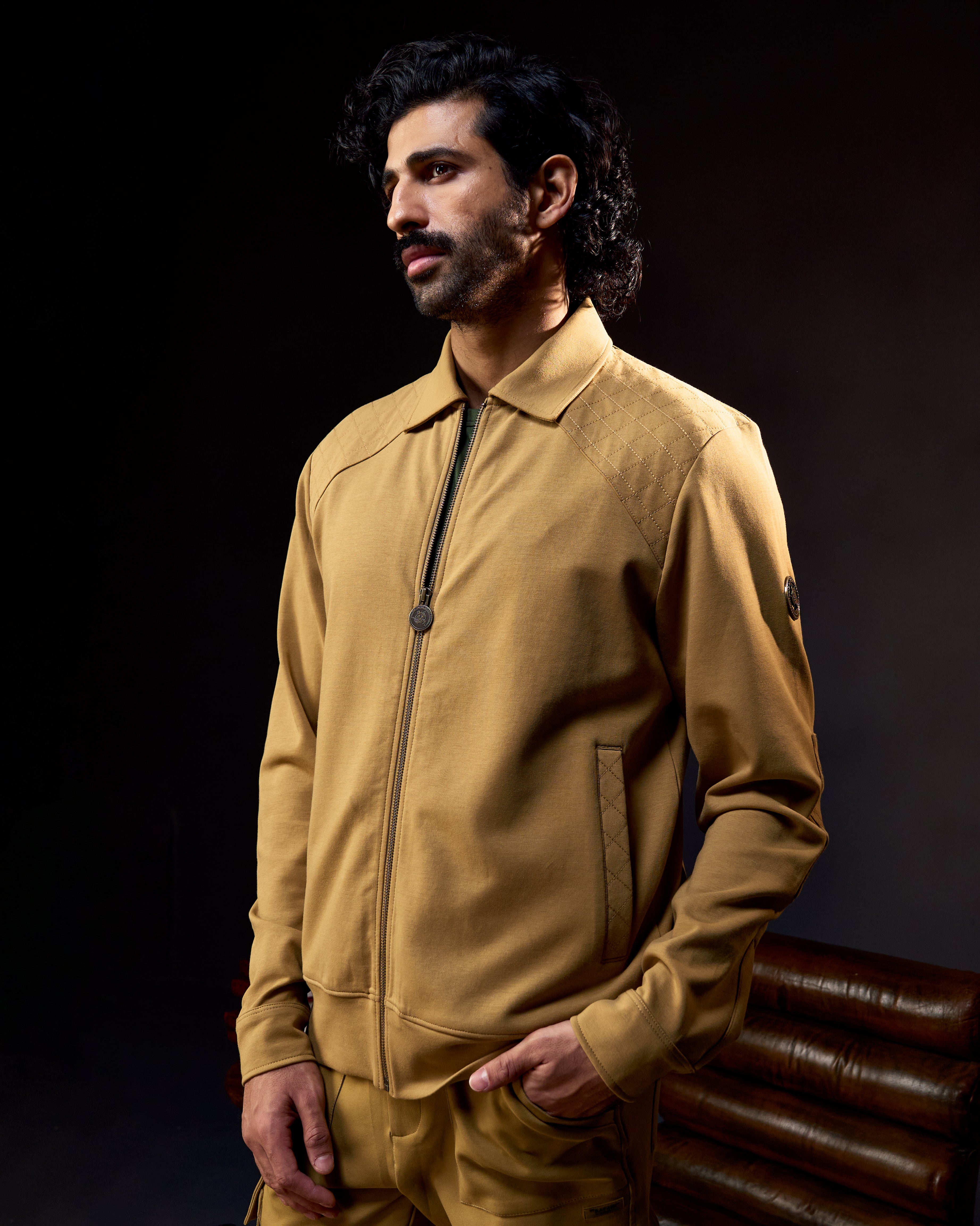Forest Trail Quilted - Men's Zipper in Jungle Khaki