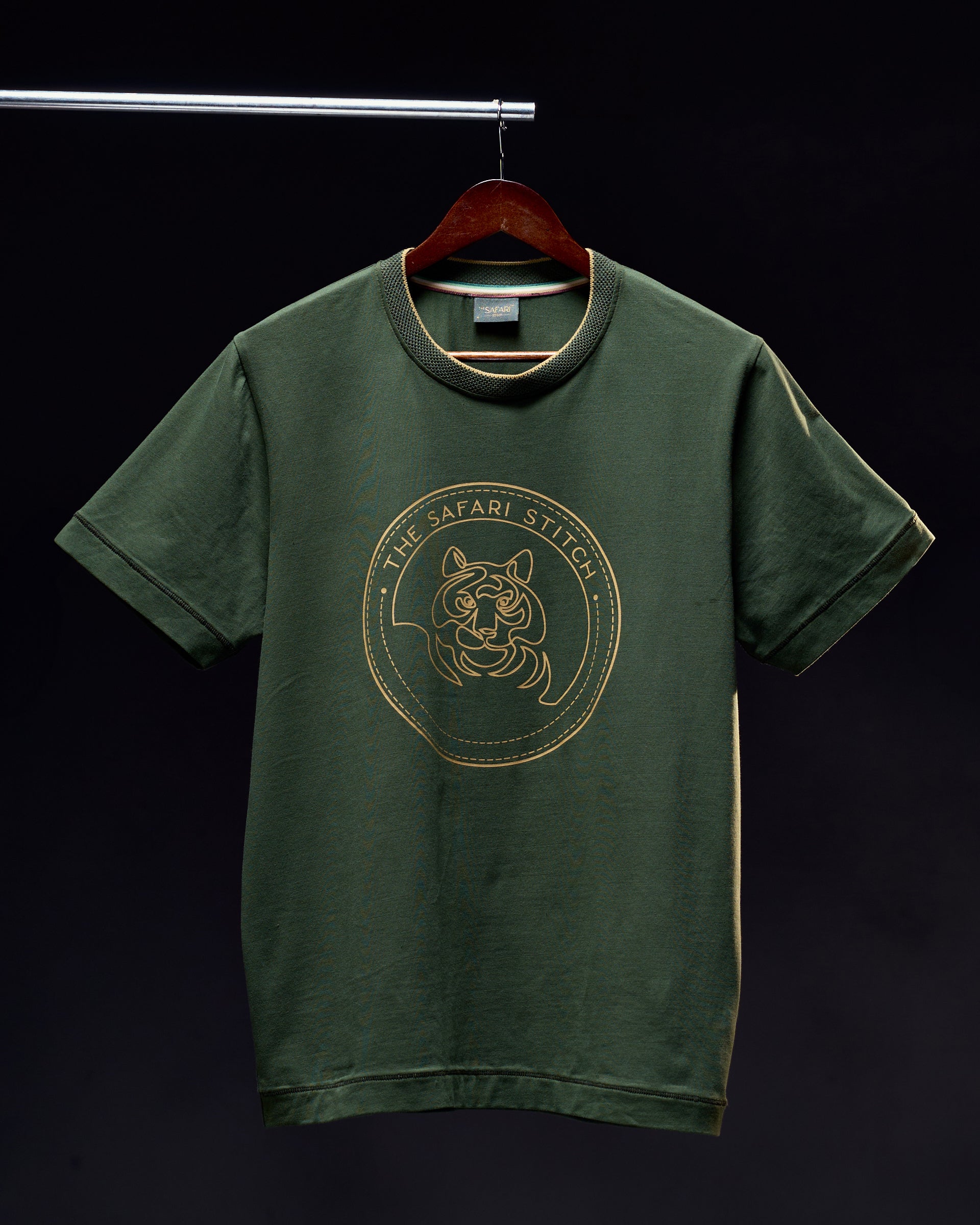 Gazing Tiger  - Men's Safari Tee in Kombu Green