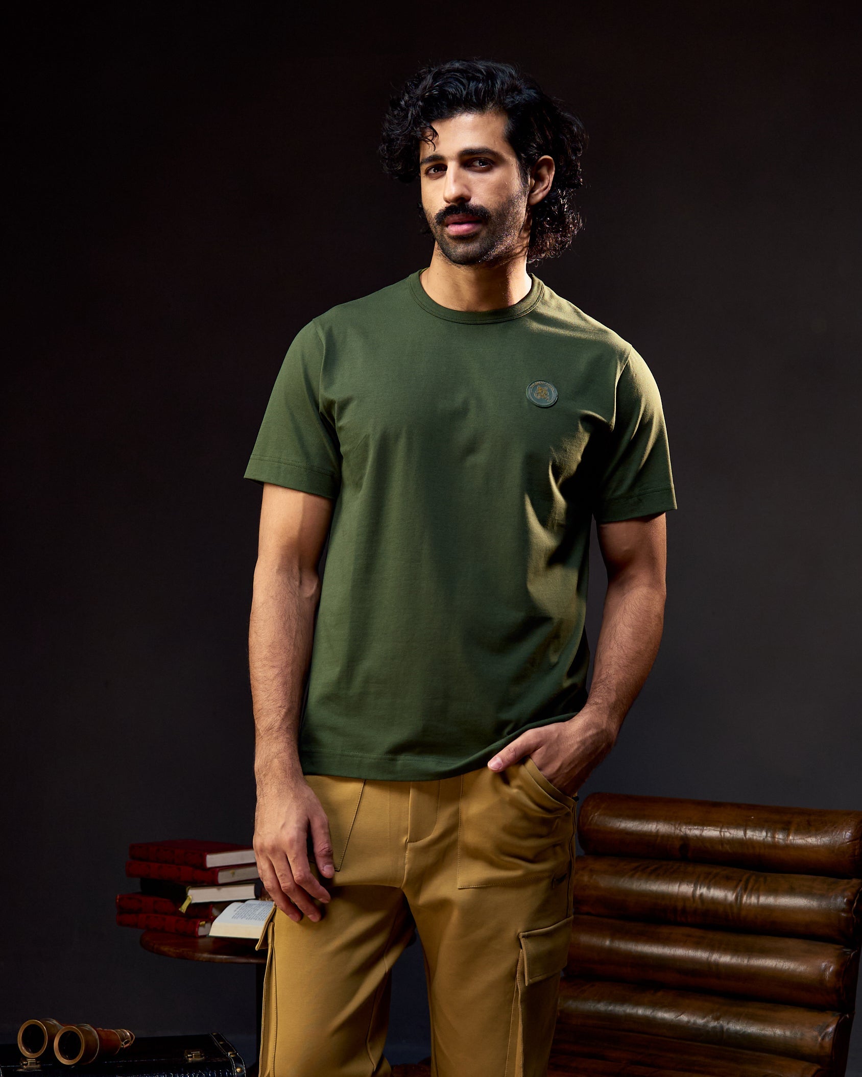 Tiger Crest - Men's Safari Tee in Kombu Green