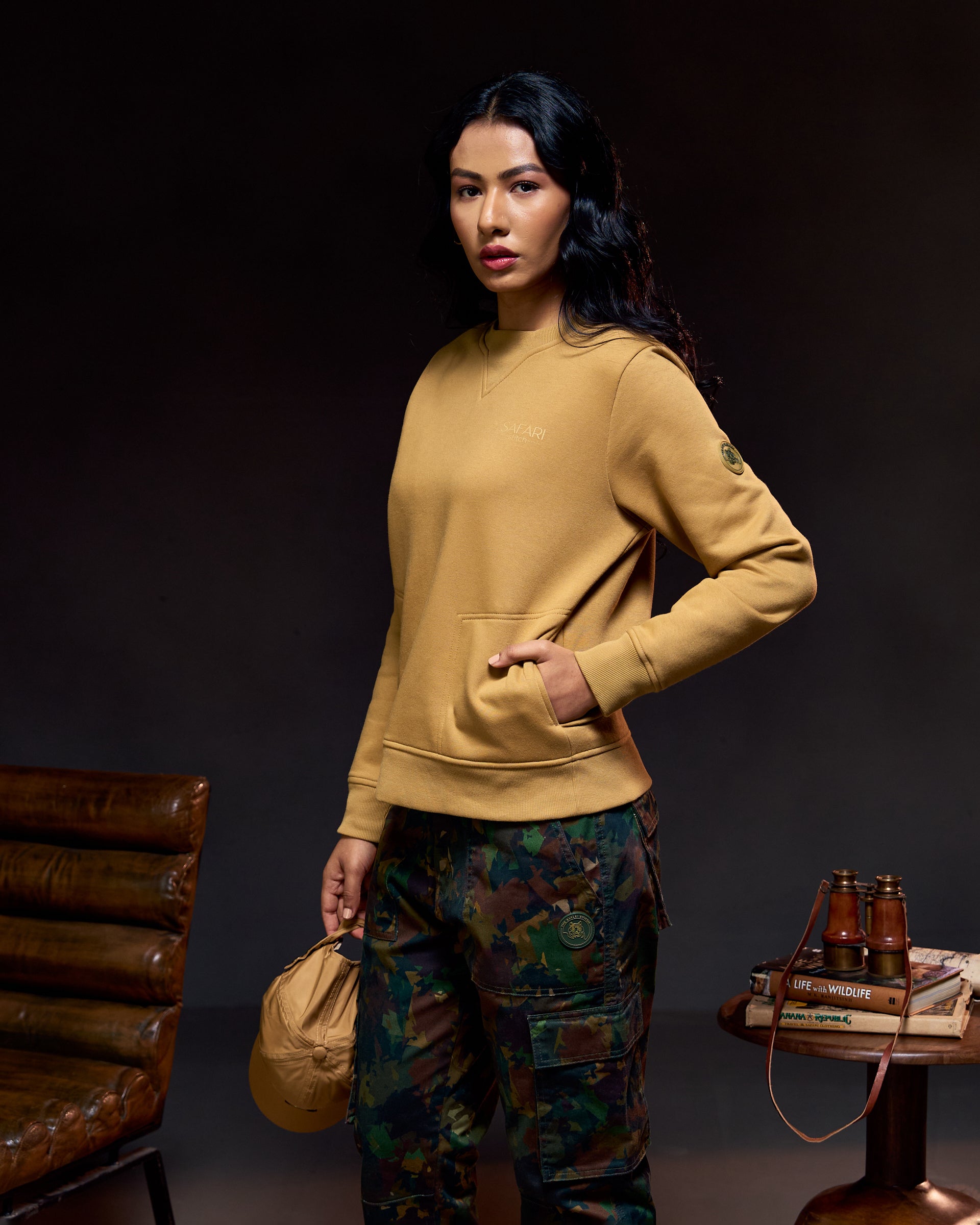 Canopy Core - Women's Sweatshirt in Jungle Khaki