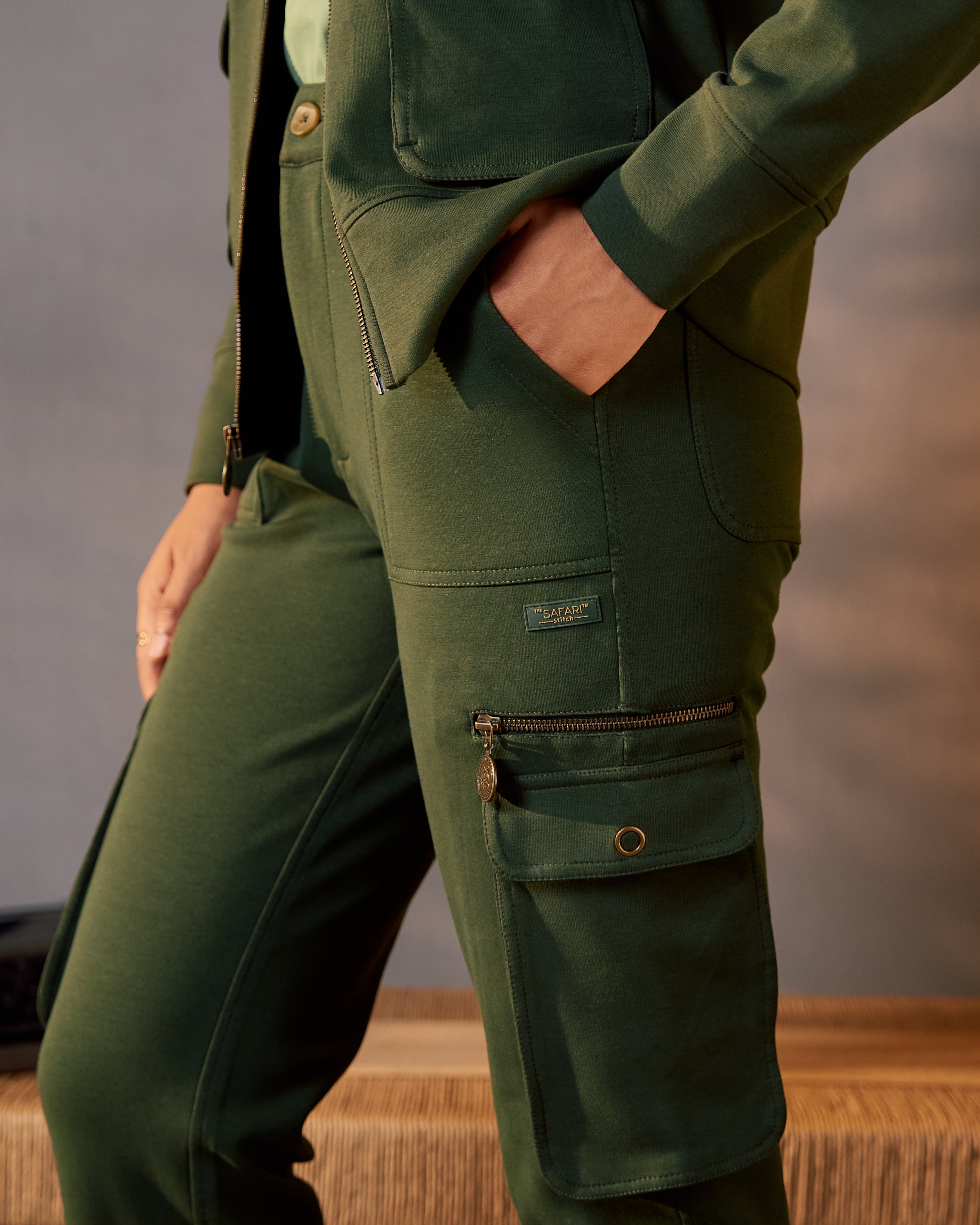Nature Trail Utility - Women's Pants in Kombu Green