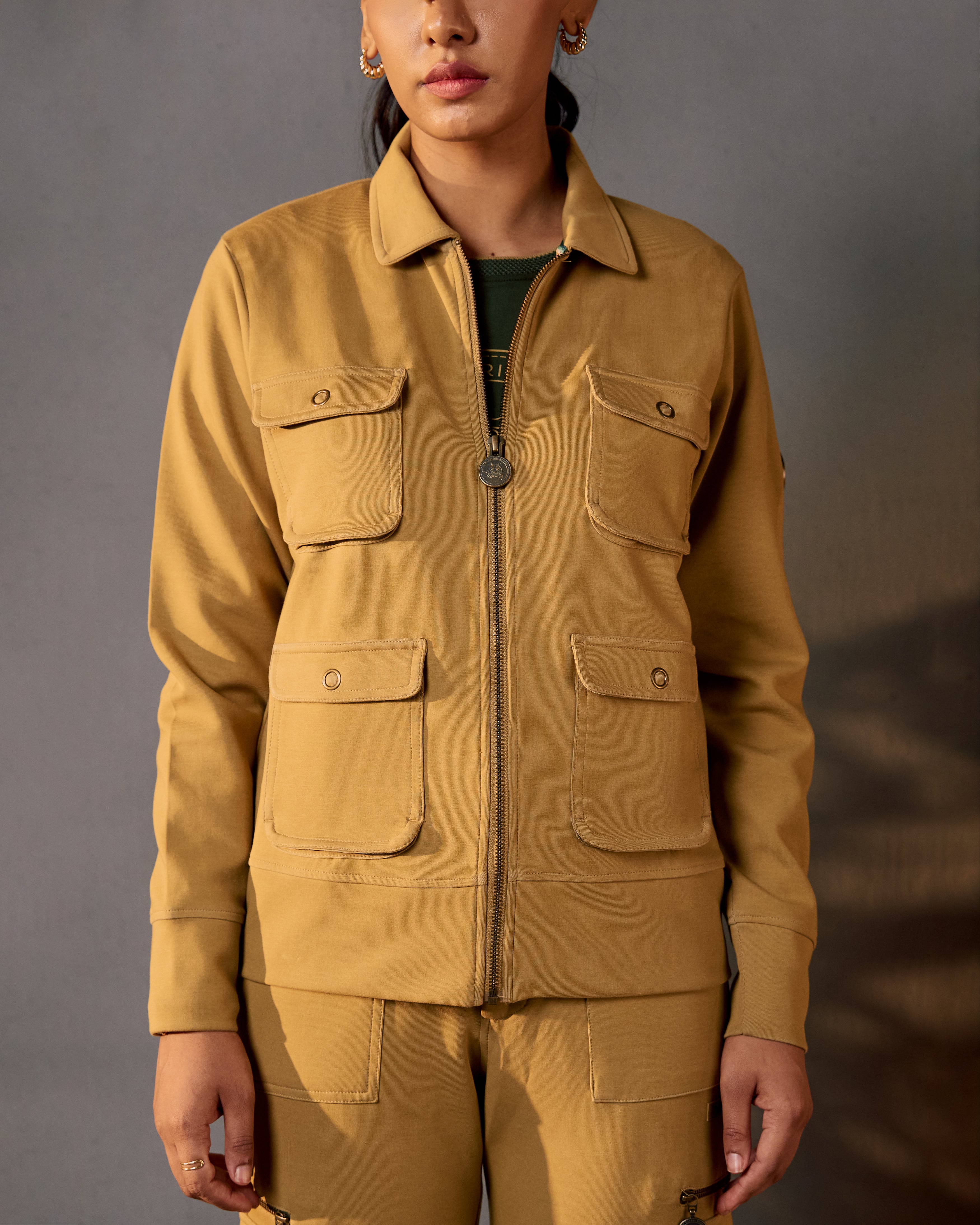 Nature Trail Utility - Women's Zipper in Jungle Khaki