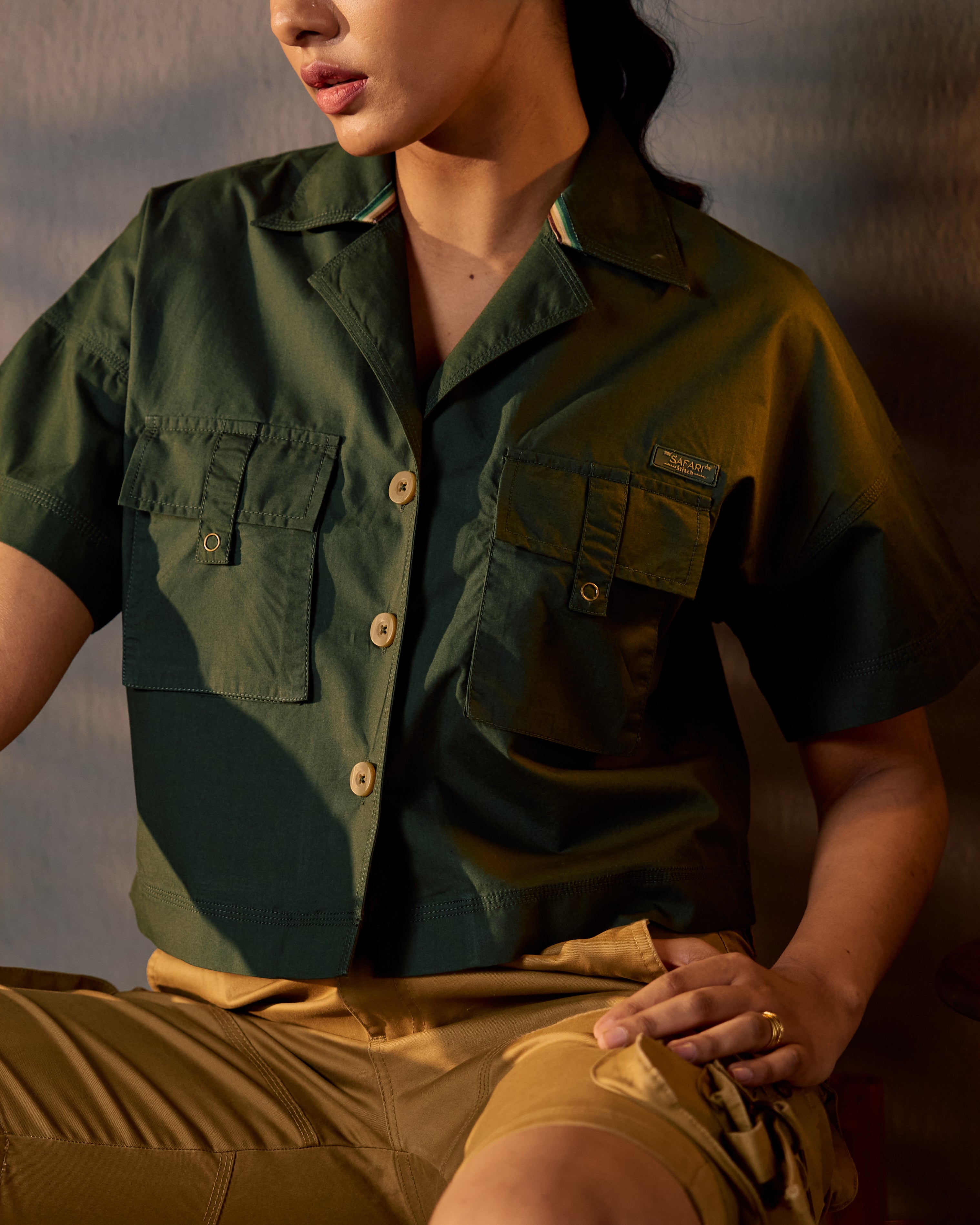 Panthera Crop - Women's Safari Shirt in Kombu Green