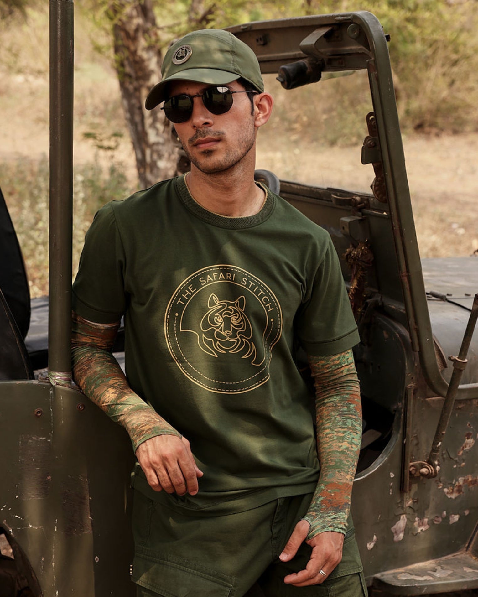 Gazing Tiger  - Men's Safari Tee in Kombu Green